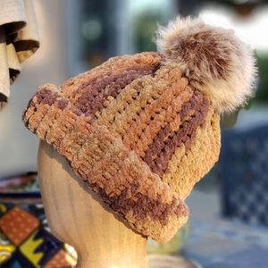 ☆ Snugs! Hand Knit Unisex Vegan Beanie Hat ☆